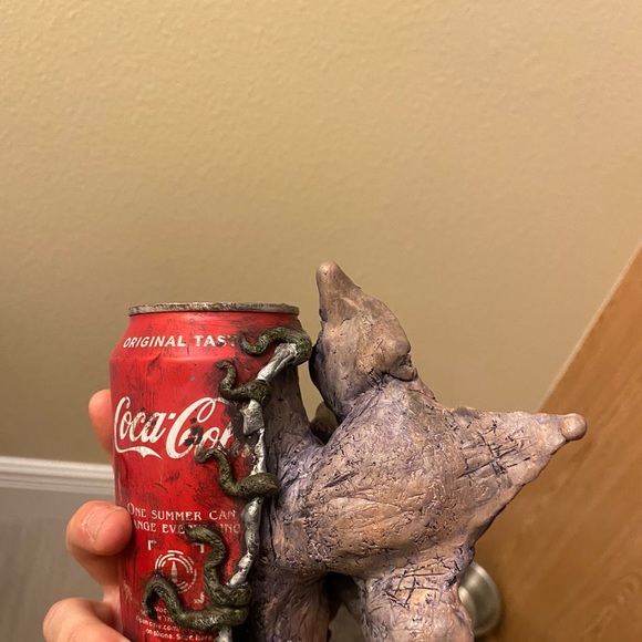 Stranger things Demogorgon collectiable coke can - Picture 15 of 16